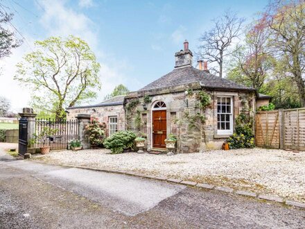 House in Edinburgh, Edinburgh and Lothians