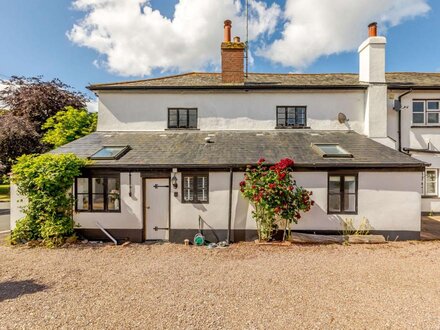 Cottage in Budleigh Salterton, Mid and East Devon