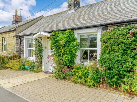 Cottage in Embleton, Northumberland