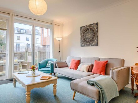 Apartment in Tunbridge Wells, Kent