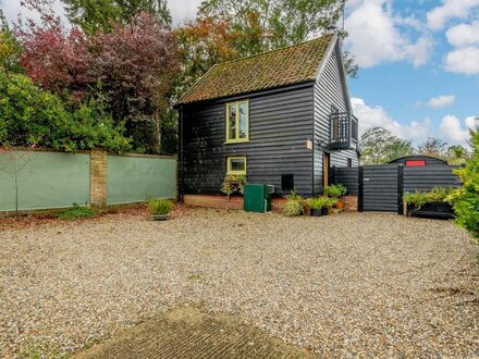 Barn in Burgate, Suffolk