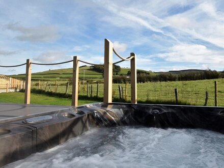 Log Cabin in Rhayader, Mid Wales