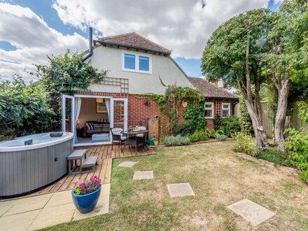 Cottage in Chichester, Sussex