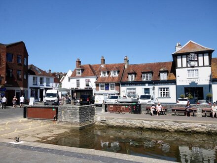 Apartment in Lymington, Hampshire