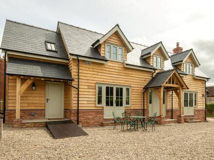 Cottage in Kinnersley, Herefordshire