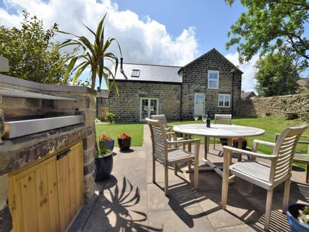 Cottage in Holymoorside, Derbyshire