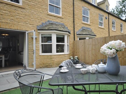 House in Bourton-on-the-Water, Gloucestershire