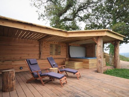 Log Cabin in Bickleigh, Mid and East Devon