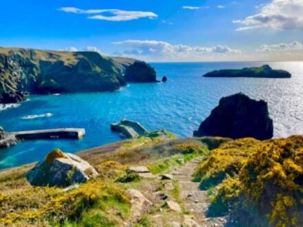 Bungalow in Mullion Cove, West Cornwall