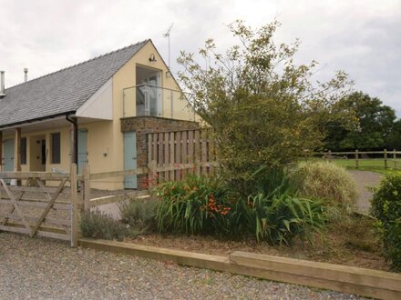 Apartment in Narberth, West Wales