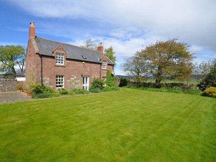 Cottage in Fettercairn, Angus