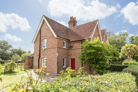 Home Farm Cottage