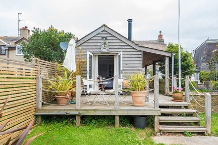 Manor Cottage Cabin