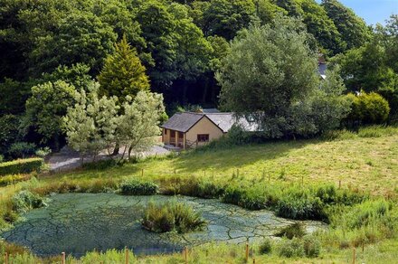 Woodpecker Cottage