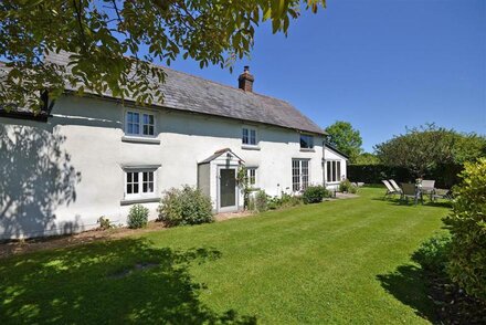 Walnut Tree Cottage