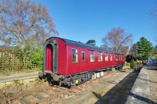 'Oscar' Railway Carriage