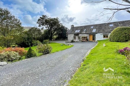 Duddon View Barn - Beautiful barn conversion with views to die for.