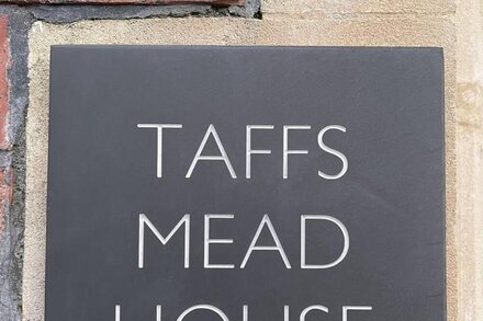 Taffs Mead House - City Centre Location - Great Access to Cardiff