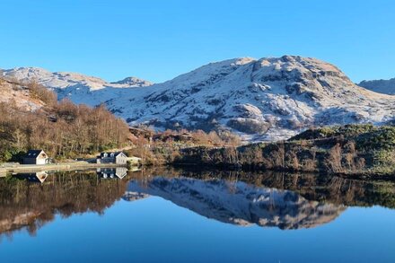 The Lookout: penthouse maisonette -  stunning views over Loch Katrine