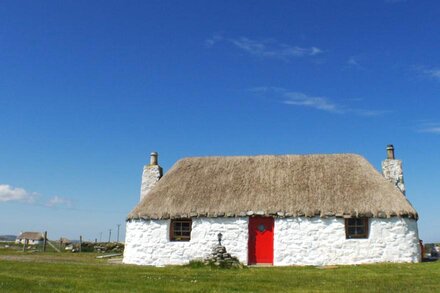 Welcome to our romantic, traditional thatched blackhouse; an ideal retreat