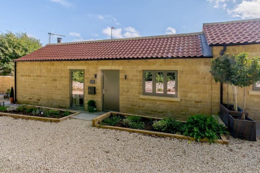 2 bedroom accommodation in Thornton le Dale, near Pickering