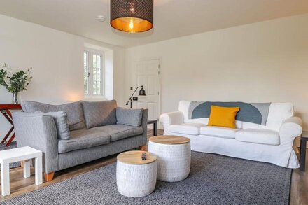 RAFFLEYS @ ENGADINE, luxury holiday cottage in Windermere