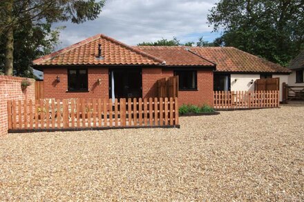 A Grade 2 listed Cottage providing Quality Accomodation for the perfect holiday.