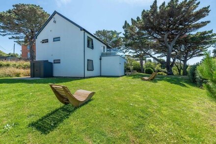 High Tide - Six Bedroom House, Sleeps 12