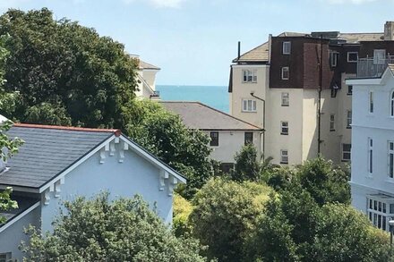 The beach at the end of the road - family apartment with roof terrace & parking