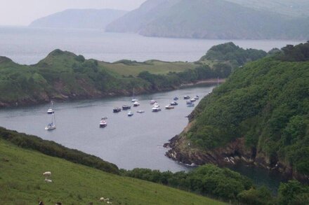 North Devon detatched holiday cottage