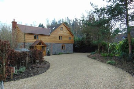 Superbly Renovated, Unique Country Cottage