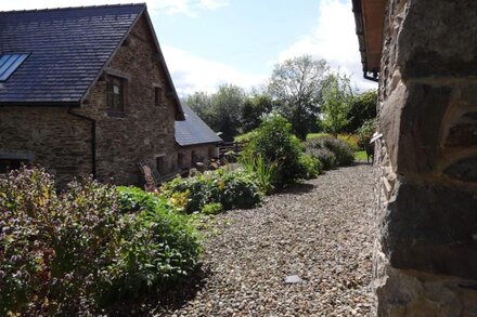 Detached Cottage With Terrace And Garden And Open Views Of Countryside