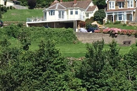 Modern 3 Bedroom Bungalow with Fantastic Views Over the Bay of Combe Martin