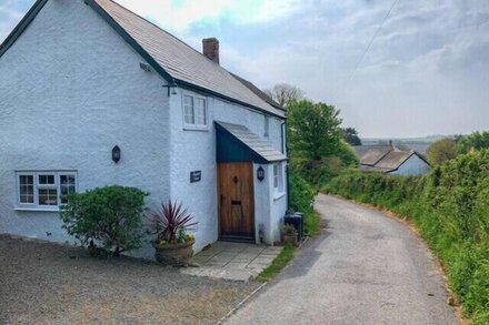 17th Century cottage near the picturesque village of Clovelly