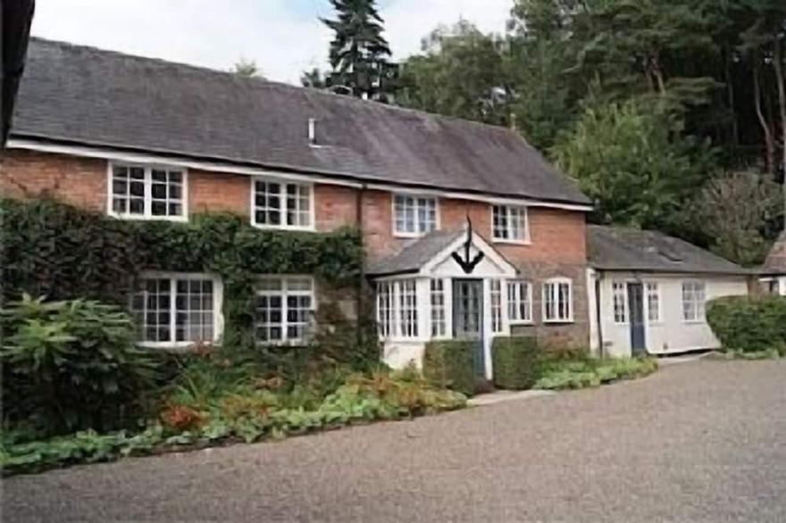 Mill Cottage In Leintwardine Near Ludlow