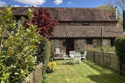 Beautiful Barn Conversion In Stunning Setting with Super Fast Fibre Broadband