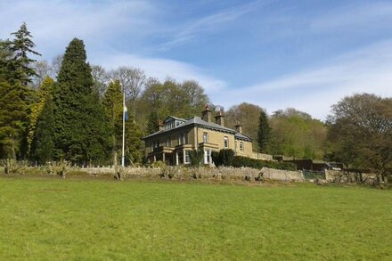 Large Edwardian Villa Set In Mature Woodland Gardens With Panoramic Views