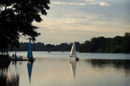 Detached House Directly on Rudyard Lake, Staffordshire Moorlands