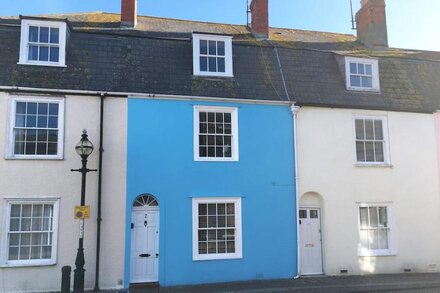 Blue Bay Cottage - Beautiful Cottage near the Harbour in Weymouth