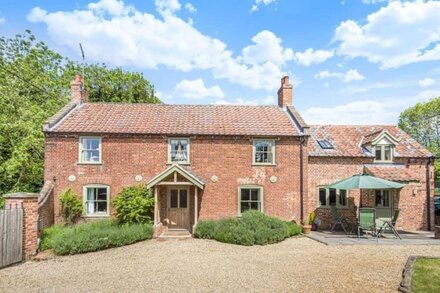 Detached Listed Grade 2  House with enclosed walled garden