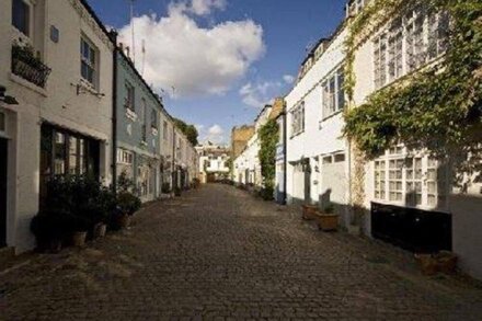 London: Paddington / Hyde park mews apartment