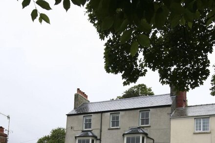 Large Family House In Penally, Pembrokeshire, Wales