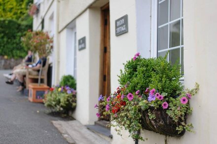 Four Star Gold rated Cottage In Fowey, Cornwall