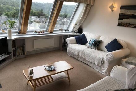 Luxury Apartment in Central Ambleside, Balcony,  Fabulous Views, Fully Equipped