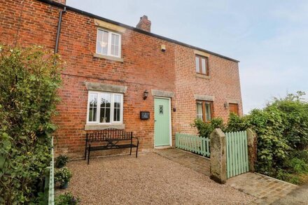 2 MORTON COTTAGES, pet friendly, with open fire in Garstang