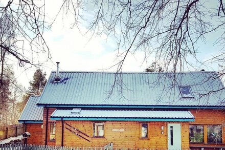 Romantic Rolltop bath & cosy woodburning-stove - Baltinna West Lodge, Newtonmore.