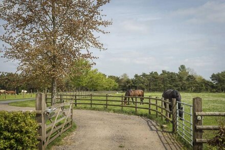 This beautiful cottage enjoys a fabulous rural location on a mixed working farm.