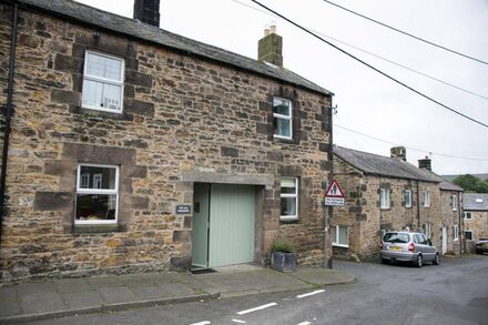 Milburn Cottage - A perfect base for Northumberland National Park and Dark Skies