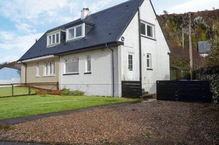 2 bedroom accommodation in Ellenabeich, near Oban