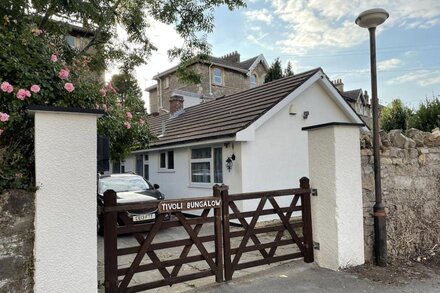 3-Bed room Tivoli Bungalow